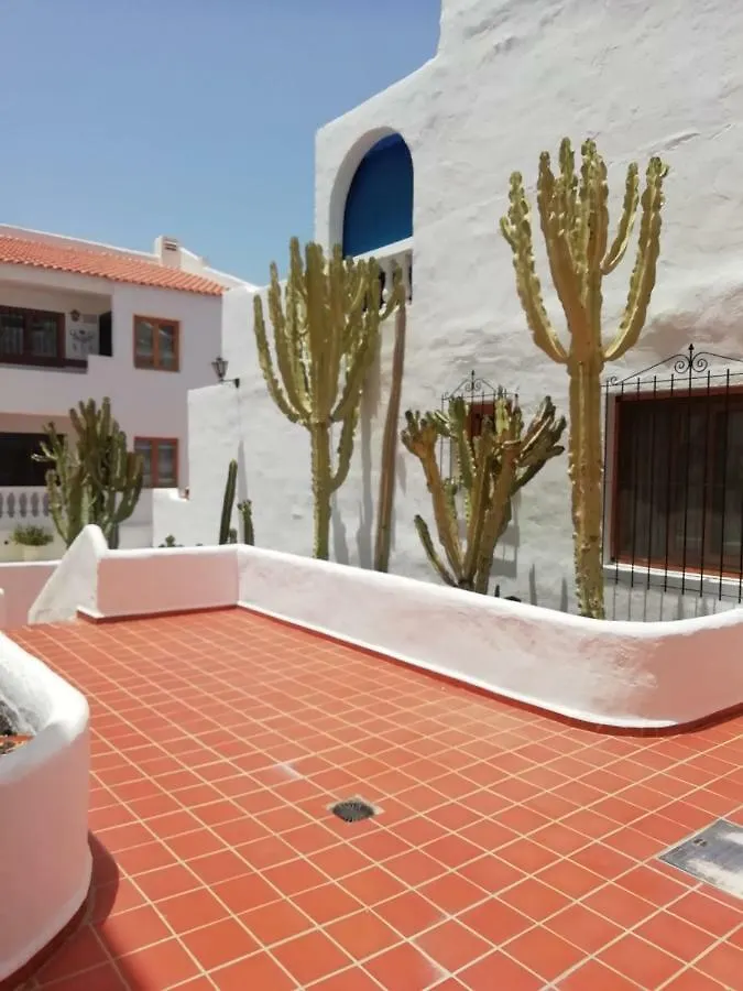 Los Cristianos Port Royale Apartment 0*, Los Cristianos (Tenerife) Spain
